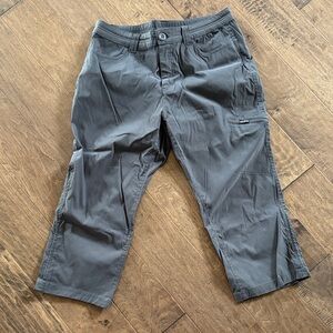 Eddie Bauer Gray Capris